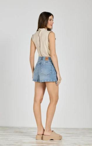 Short pollera Cenitho, elastizada. celeste
