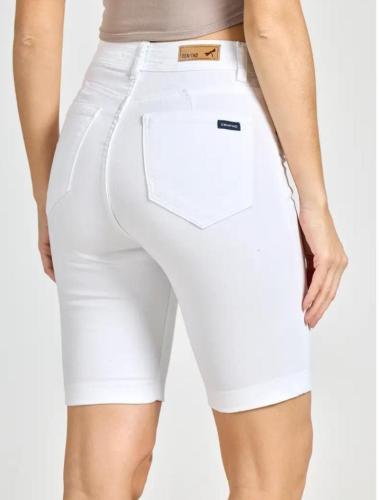 BERMUDA BLANCA CLASICA ELASTIZADA