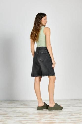 BERMUDA BAGGY NEGRO HUMO CLASICO RIGIDO