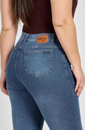 CROP SEMI OXFORD STONE CON TAJO EN BOTA ELASTIZADO