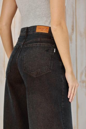 Cenitho maxi baggy marrón, rigido