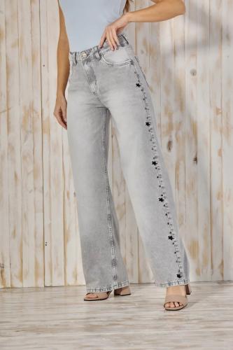 WIDE LEG GRIS CON BORDADO ESTRELLAS Y TACHAS RIGIDO