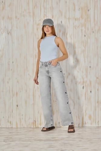 WIDE LEG GRIS CON BORDADO ESTRELLA RIGIDO