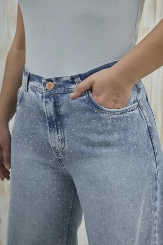 WIDE LEG CELESTE CON STRASS RÍGIDO
