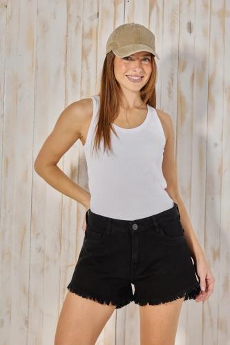 Cenitho short negro, tiro bajo. rígido